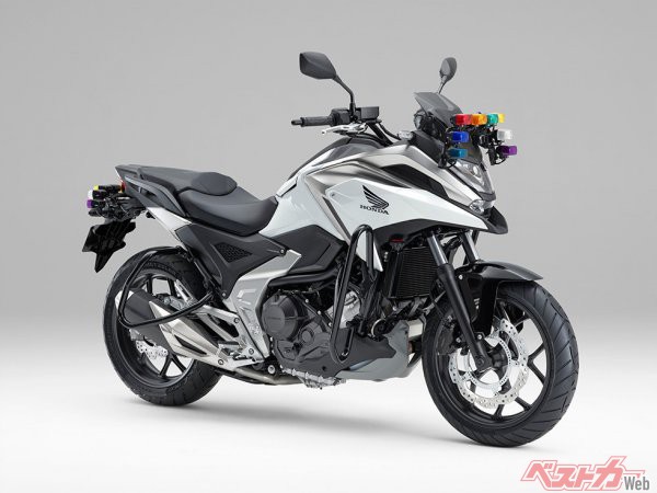 大型二輪教習車「NC750L（MT教習車仕様）」とAT限定大型二輪教習車「NC750L（AT教習車仕様）」を自動車教習所向けに発売