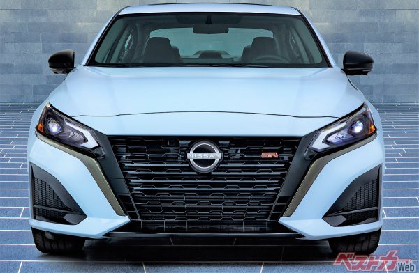 新型アルティマはグリルが超デカい Vcターボ継続で新型に進化 自動車情報誌 ベストカー 新型アルティマはグリルが超デカい Vcターボ継続で新型に進化 自動車情報誌 ベストカー