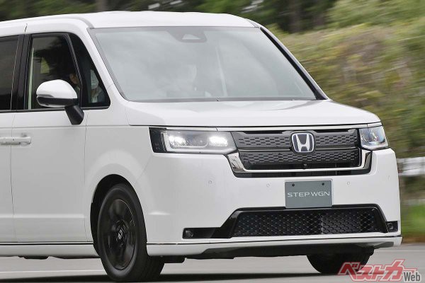 ステップワゴンのハイブリッドは非課税 クルマの電動化を促進する 環境性能割 とはなんぞや 自動車情報誌 ベストカー ステップワゴンのハイブリッドは非課税 クルマの電動化を促進する 環境性能割 とはなんぞや 自動車情報誌 ベストカー