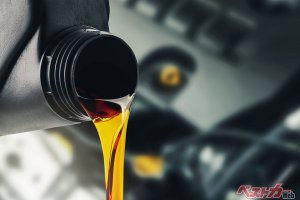 最長2年3万kmまで交換不要ってほんとかよ？　エンジンオイルを交換しないとどうなる？