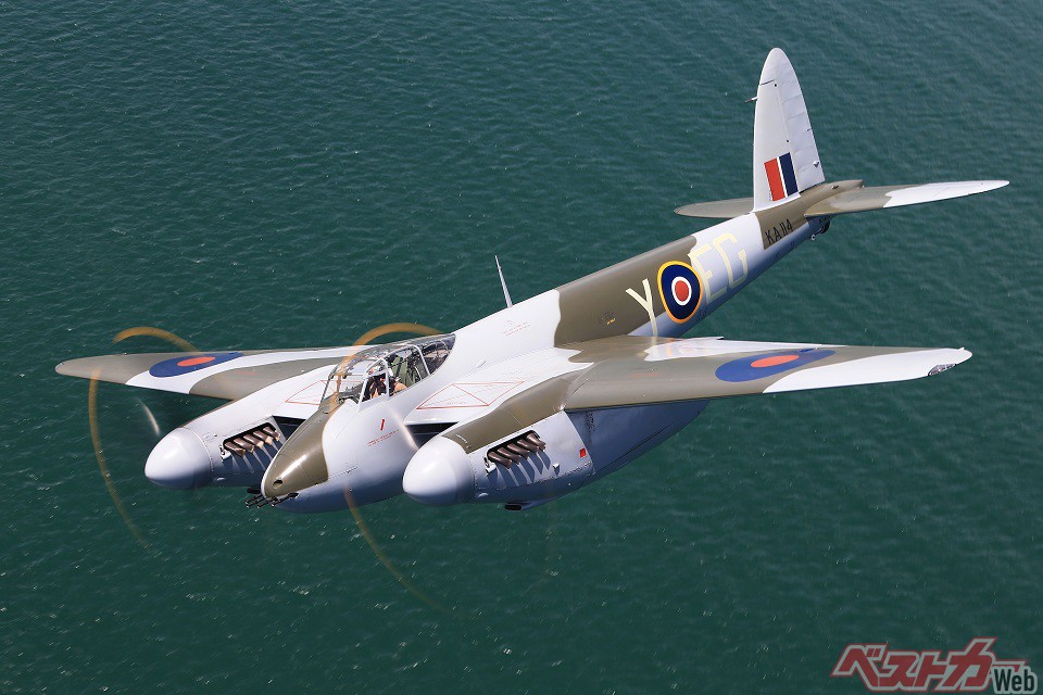 なんと木製! ロールスロイスを2基搭載した英国の戦闘爆撃機「デ・ハヴィランドDH.98モスキート」