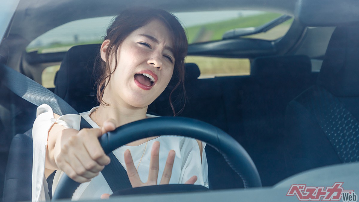 運転マナーの悪いおじさんおばさん急増中!　いい加減にやめてほしい思わずイラっとするNG運転5選