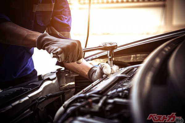 自動車税はアプリでの支払いがお得 整備士人材不足解消の動き クルマ業界最新ニュース3選 自動車情報誌 ベストカー 自動車税はアプリでの支払いがお得 整備士人材不足解消の動き クルマ業界最新ニュース3選 自動車情報誌 ベストカー