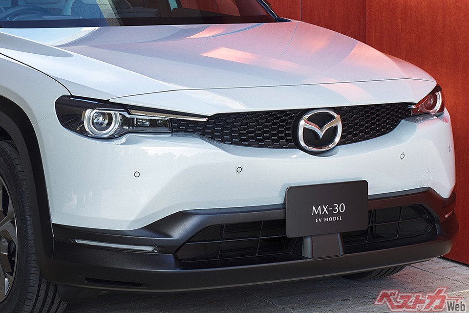 MX-30よどこへ行く!!? マツダが鳴り物入りで送り出したのに存在感が薄くなっているワケ