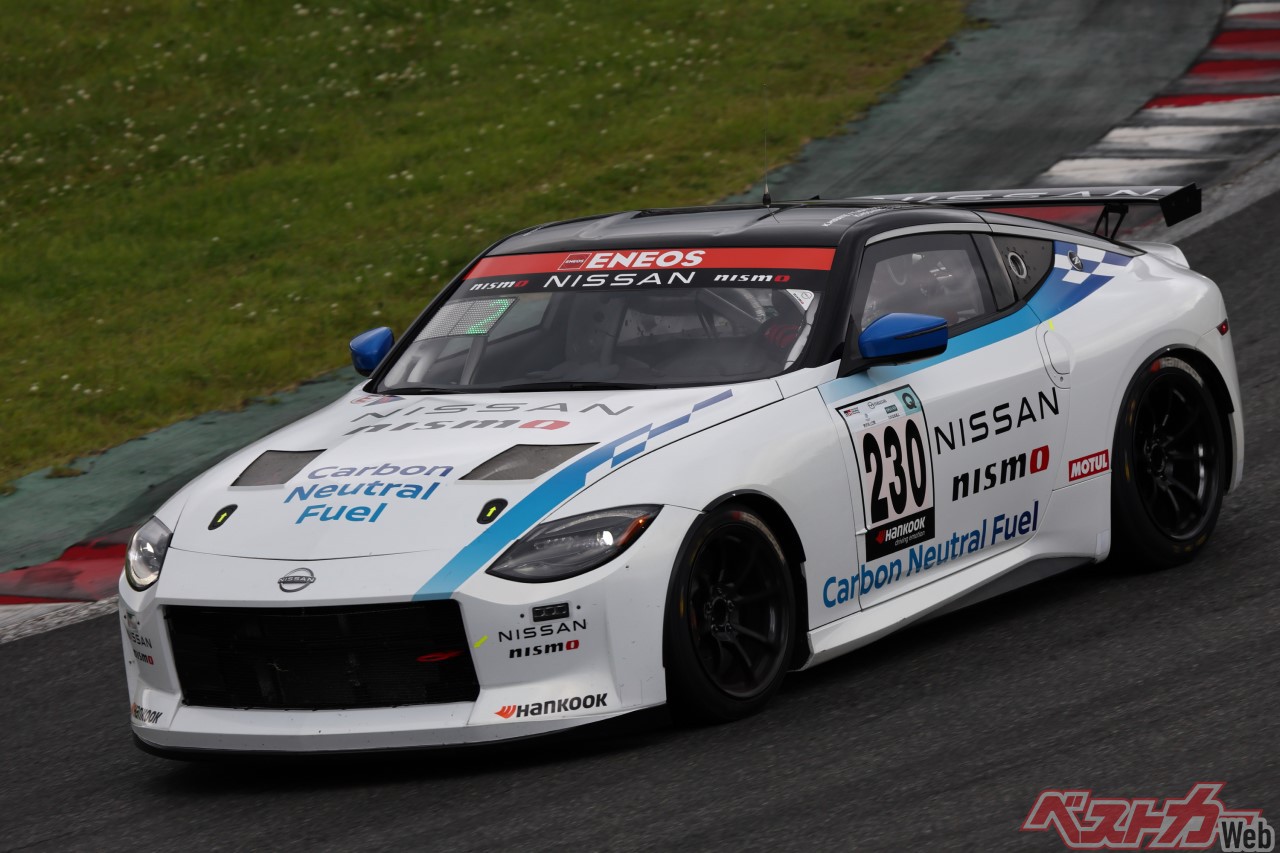おお…意外といけるぞ!! Zや86やBRZが快走!! 代替燃料でガチの24時間レース完走完了!!