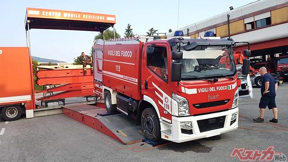 フーアルト・M12消防車(イタリア)