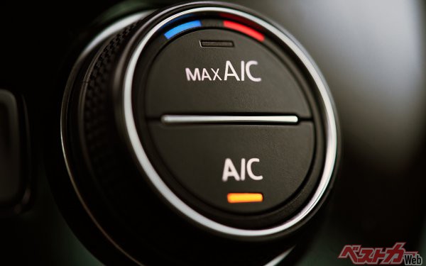 クルマのエアコンはやっぱりオート 内気循環とルーバーの方向がキモだ 自動車情報誌 ベストカー クルマのエアコンはやっぱりオート 内気循環とルーバーの方向がキモだ 自動車情報誌 ベストカー