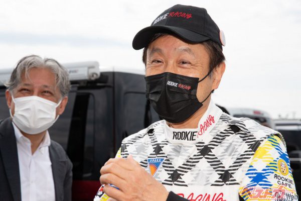 早川茂副会長はGRヤリスDATでラリーチャレンジに参戦する開発ドライバー。68歳になられるが、どんどん速くなり、笑顔が絶えない。プロドライバーではない早川さんが開発ドライバー、というところが、GRヤリスDATのミソ