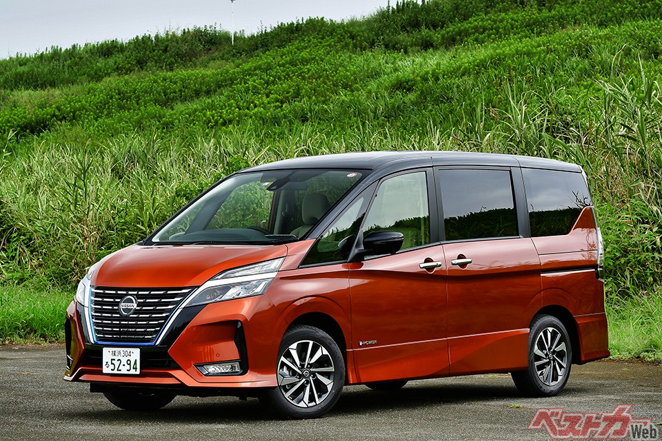 日産 セレナ(1カ月待ち)値引き目標:36万円 今年一新したライバル車の納期が長期化している一方で、セレナは1カ月待ち程度で買える。価格帯257万6200〜380万9300円