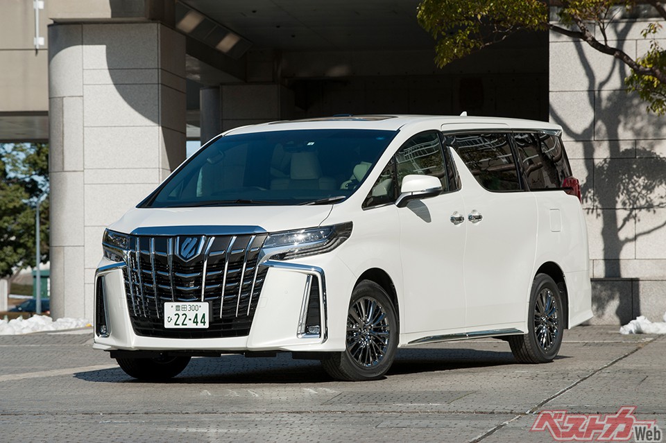 プリウスは2022年末、アルファードは2023年4月にモデルチェンジする予定だが、早くも現行モデルが受注終了。しばらくはバックオーダー分が生産される