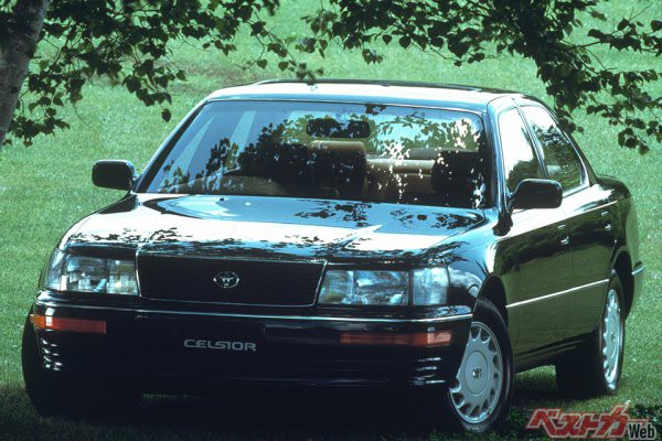 1989年に登場した初代トヨタ セルシオ。北米では初代レクサス LSとして販売された、トヨタ禁断の「クラウン以上の」ラグジュアリーセダンだった