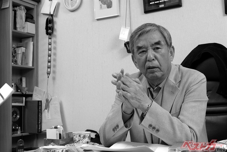 本誌でも舌鋒鋭く、自動車業界に活を入れた三本さん