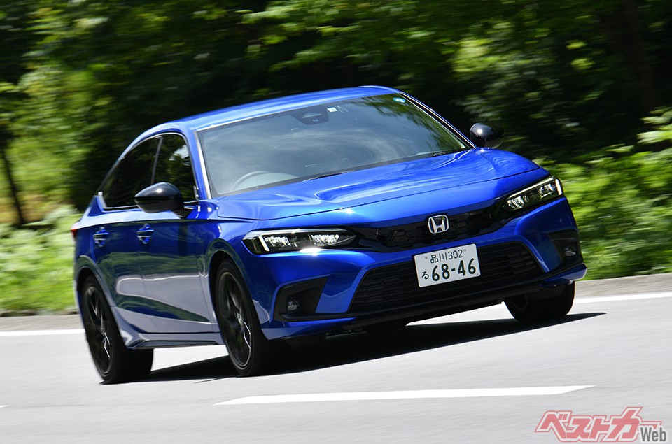 エンジンは新開発の直噴2L、4気筒。より熱効率に優れ、高速巡行時の燃費にも効く。駆動モーターは基本的にはアコード用と同じ仕様だ