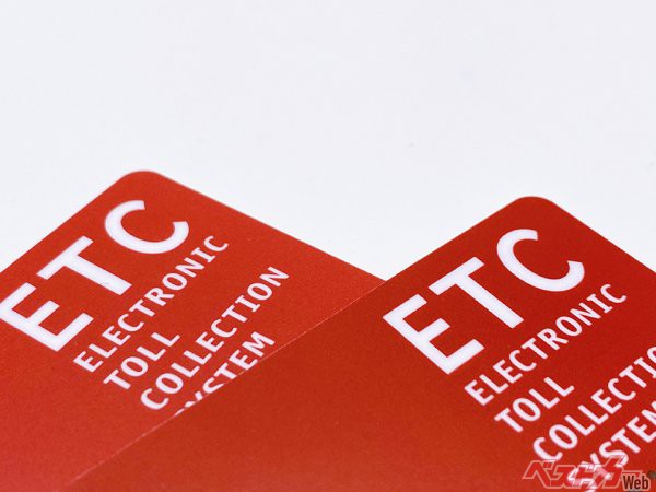 最近のETCカードには耐熱カードが増えているが、ETCカードを挿入する車載器側やドラレコなどの車載機器は取り扱い説明書に目を通し、動作保証温度を確認しておこう（umaruchan4678＠AdobeStock）
