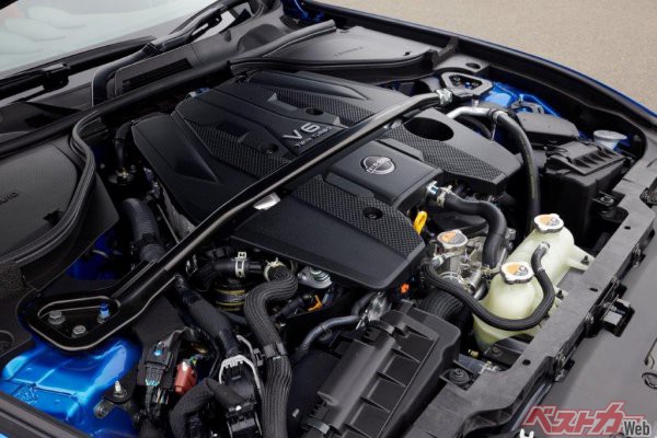 新型フェアレディZの心臓部であるV6の3Lツインターボエンジン。ターボそのものも簡単には増産できないのだが……