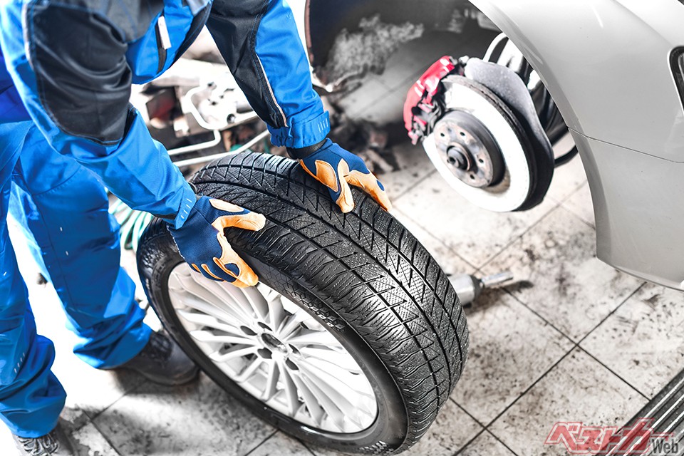 中古車というのは結局のところ乗られ方とメンテナンス次第。そこを軸にチェックすればOKだ(Milan@AdobeStock)