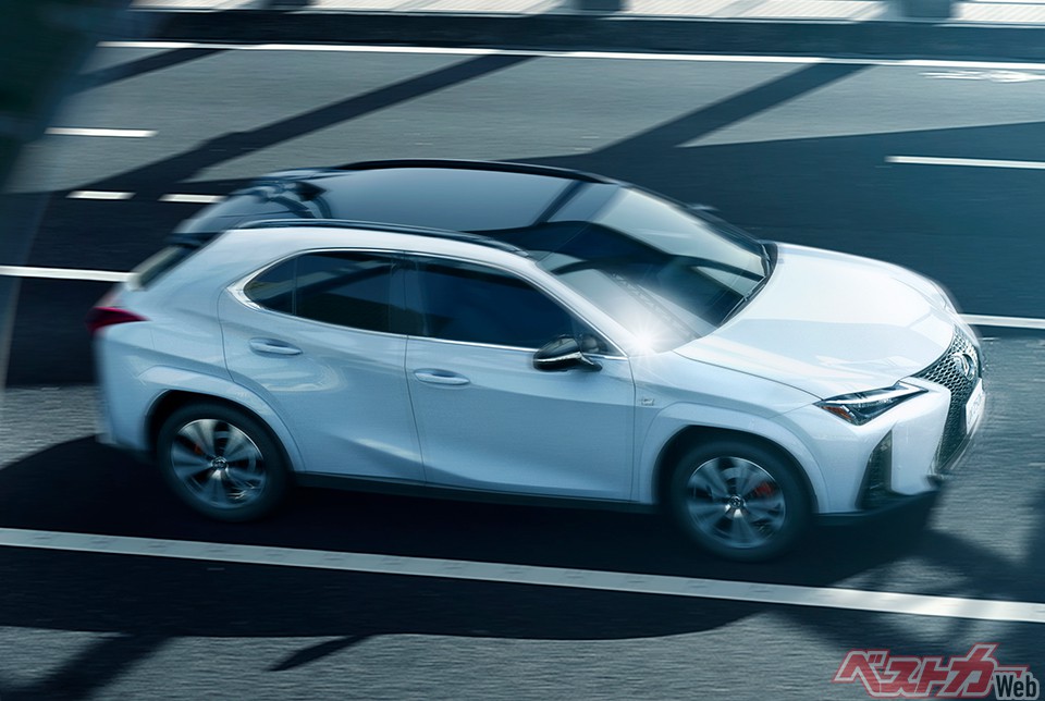 特別仕様車「F SPORT Emotional Explorer」