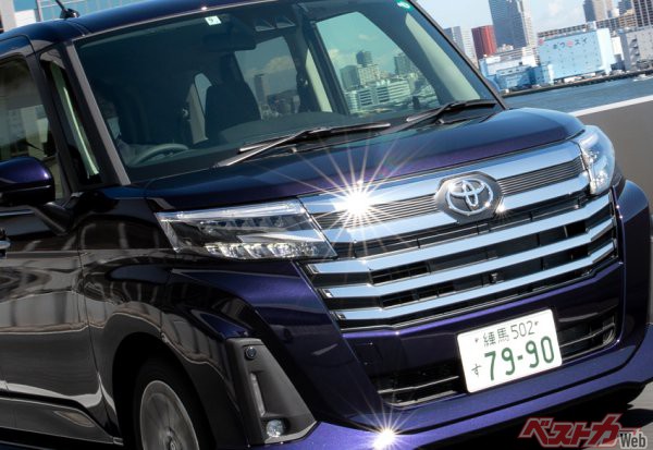 メディアでは「酷評」も… トヨタ ルーミーが「日本で最も売れてる乗用車」なのはなぜなのか？