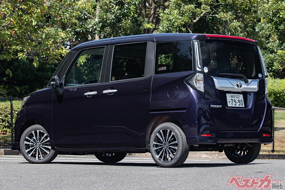 開発期間はたったの2年と異例の早さだった。故に乗り味はイマイチで評論家やメディアからは酷評を招く結果に