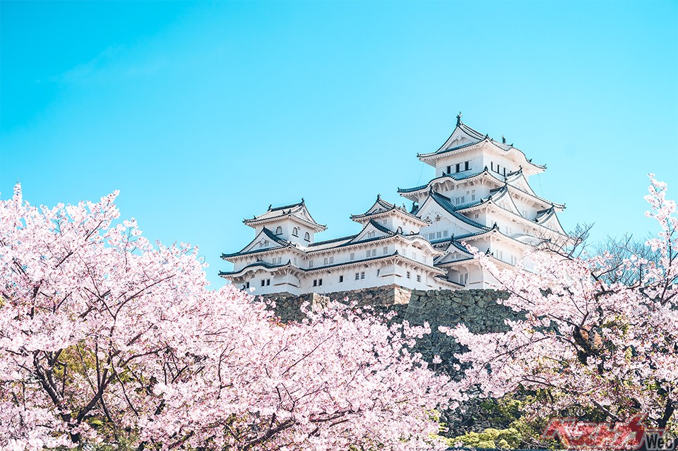 第5位 姫路城（兵庫県・国宝・ Akihito Kariya@Adobestock）