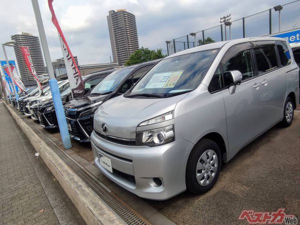 そのクルマ 高く売れるかも! 5年落ち中古車の下取り価格を調べてみたらあのクルマが爆上がりだった!