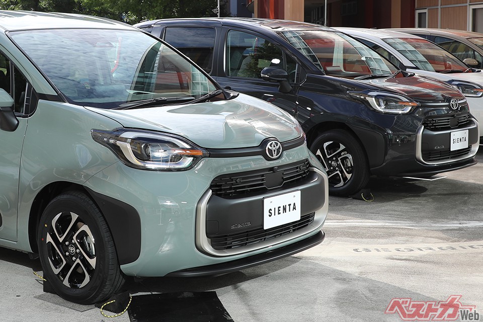 シエンタ爆売れ確定!? トヨタが本気でフリードに勝負を挑んできた!!