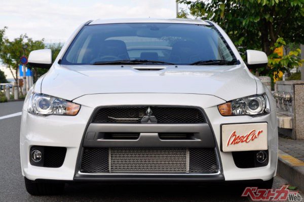 ロータス ケータハム モーガン 英国ライトウェイトスポーツ列伝 自動車情報誌 ベストカー ロータス ケータハム モーガン 英国ライトウェイトスポーツ列伝 自動車情報誌 ベストカー