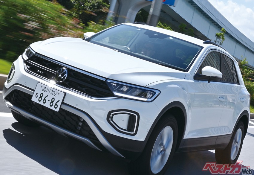 充実マイナーチェンジでヤリスクロスも射程圏内!!?　売れ筋輸入SUV VW T-Roc がマイナーチェンジで見せた「驚き」とは??