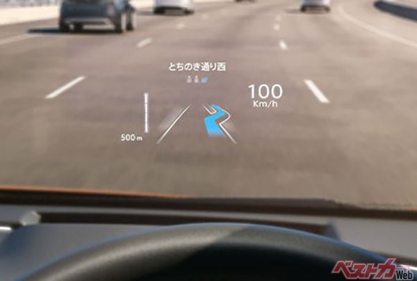 異論反論!?「ヘッドアップディスプレイ不要論」にもの申す! 視線移動が少なく安全性は高いので将来的にもすべてのクルマに装備すべき! - 自動車 ...