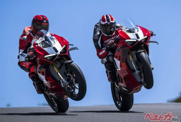究極の運動性能を追求したリッターSSのドゥカティ・パニガーレV4R。世界最高峰レース、モトGP譲りの技術を活用し、2023年型は最大で240.5馬力を叩き出す。こうしたモデルも次期規制では消滅?