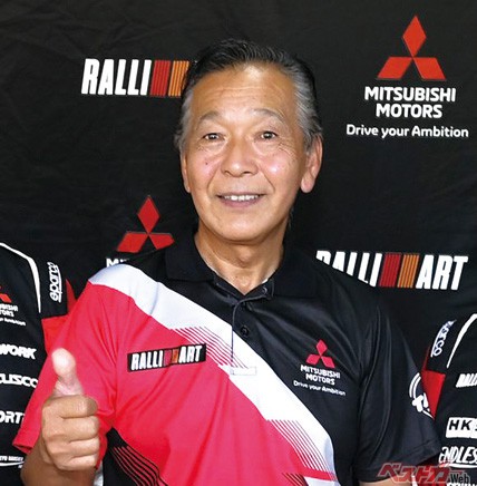 《増岡 浩》1987年からダカールラリ―に参戦し、2002年、そして2003年にも総合優勝を達成した。日本人の総合優勝2連覇は初の快挙