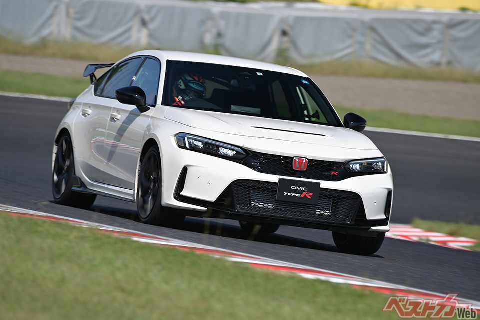 スポーツモデルで注目を集めた一台、ホンダ シビックタイプRは9月1日発表