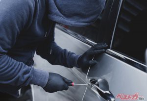 交通違反の取り締まりは張り切るのに…… 警察は自動車窃盗になぜ動かないのか