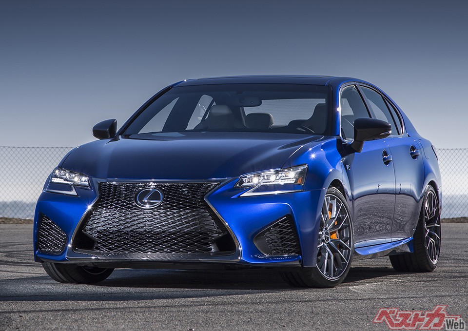 レクサスGS F(2015年登場・5L・V8)。希少車で中古価格は400万円台後半から