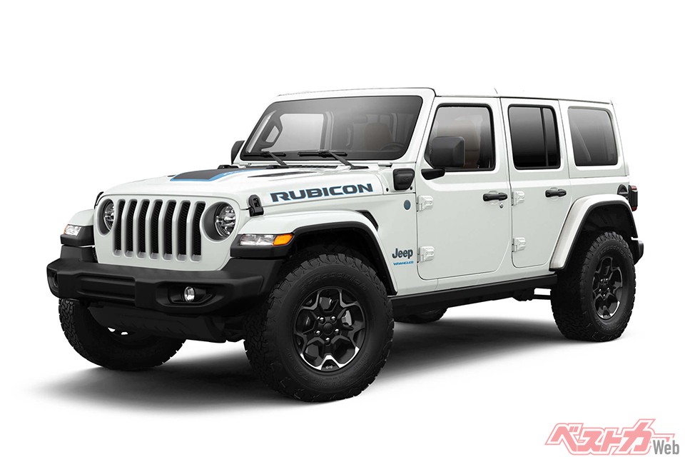 ジープ ラングラー。高電圧電子部品は防水処理などが施されており、ガソリンエンジン車と同等の渡河性能を実現