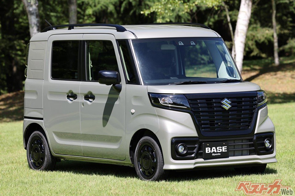 スズキ スペーシアベース。仕事と遊びを両立させるには最適!!(139万4800~166万7600円)
