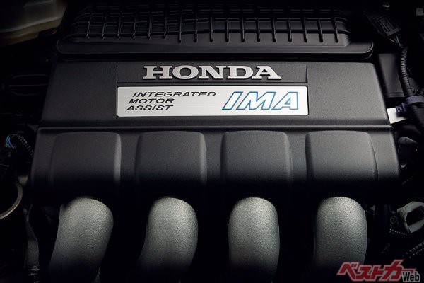 ホンダ CR-Zに搭載された1.5L・i-VTECエンジン＋Honda IMAシステム