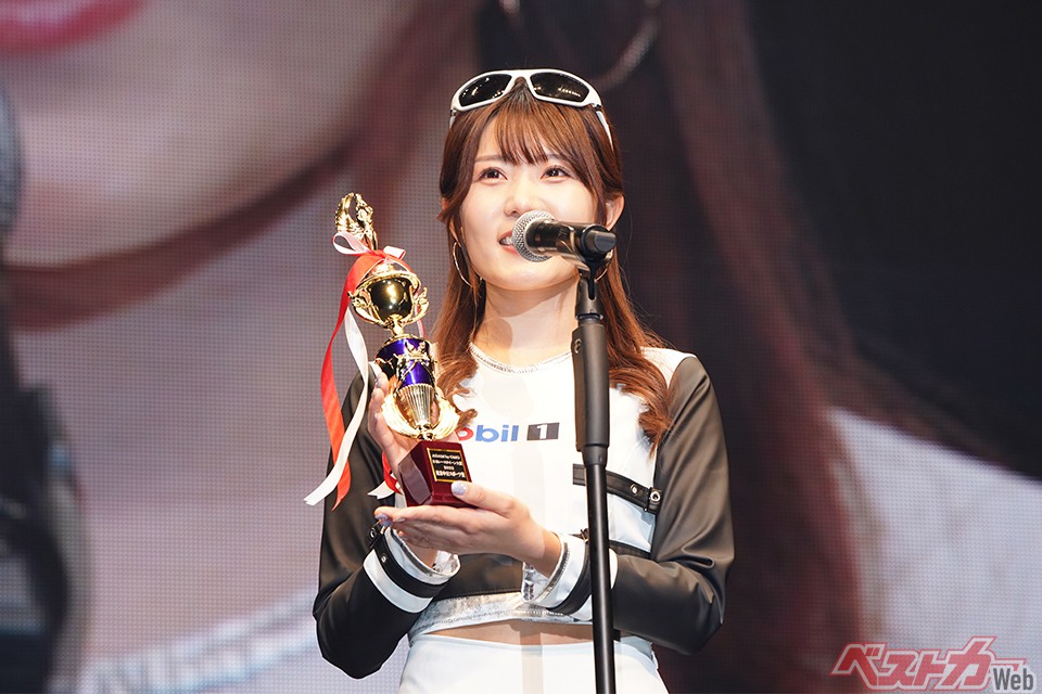 Mobil1レーシングサポーターズ 宮瀬七海