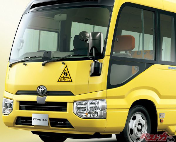 トヨタが幼児送迎バス置き去り防止システム発表 エラーは「仕組み+α」で防げ!!