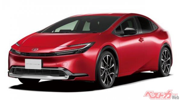 2023年3月1日、新型プリウスPHEVが発表された。3月15日から販売開始される