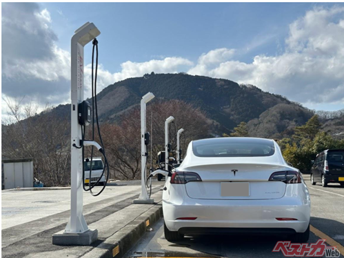 エネチェンジ、神奈川県と静岡県のゴルフ場に6kWのEV充電器を設置、サステナブルなゴルフの実現に向け増設進行中