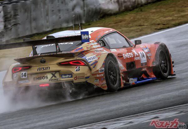 日曜日のトップタイムを出した14号車ENEOS X PRIME GR Supra、大嶋和也と山下健太ペア