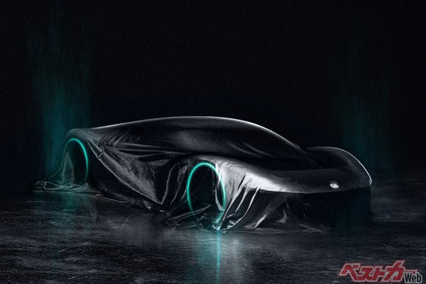 2022年4月に公開されたEVスポーツカー。NSXを思わせるプロポーションだ