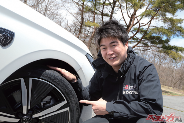 タイヤに剛性もあり、トレッドのデザインも新鮮。そのコストパフォーマンスには驚きだ