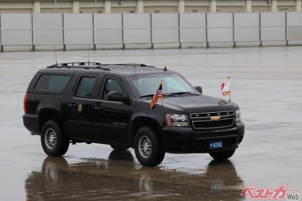 岩国基地内や宮島で活躍したサバーバンの専用車。防弾性能はビースト同様である