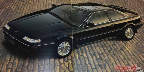 購入したのは1990年式後期型スプリンタートレノGT APEX。ボディカラーはこの色と同じブラックメタリックを選択した