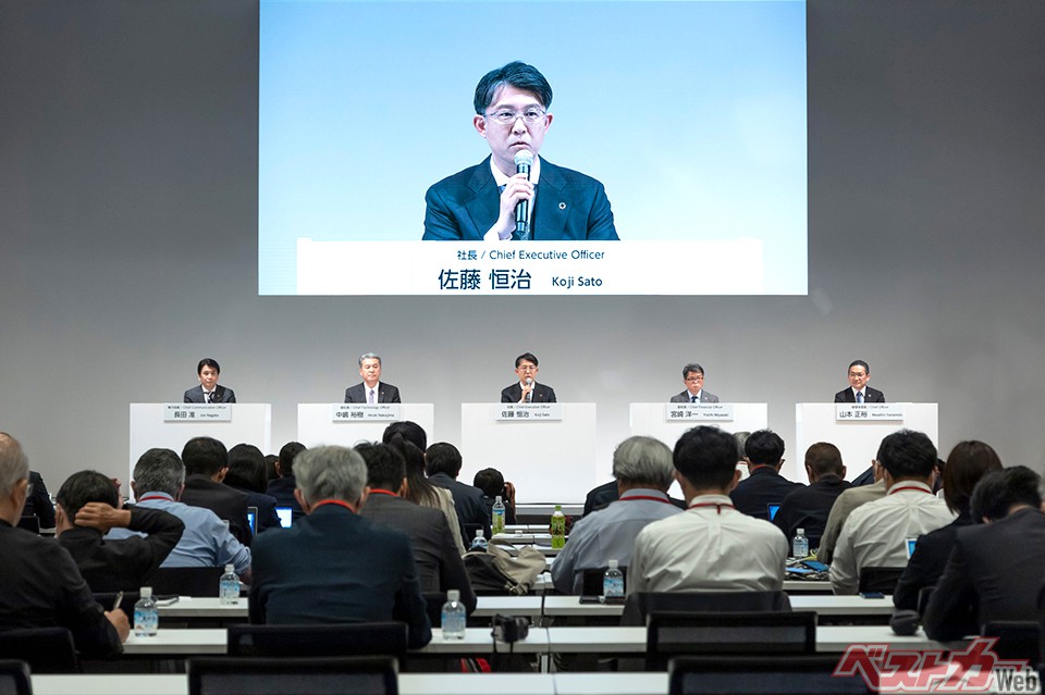 トヨタは2023年度、過去最高となる3兆円の利益を見込む。アジア、新興国での収益基盤の強化を目指す