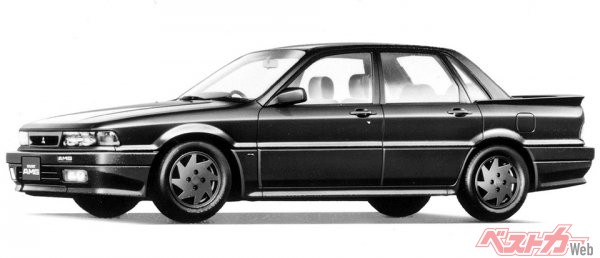 1989年に登場した三菱 ギャランAMG。よく知られた「VR-4」ではなく前輪駆動モデルをベースとしていた