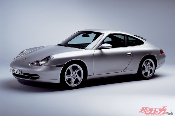 ポルシェ 911カレラ（996型　中古車相場：250万～560万円）