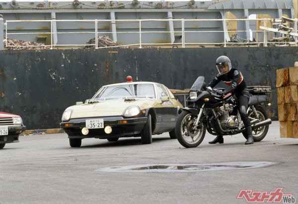 スーパーZとカタナを駆る鳩村